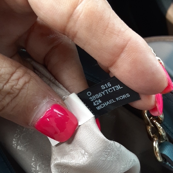 Michael Kors Blue Tote Bag - Picture 5 of 9